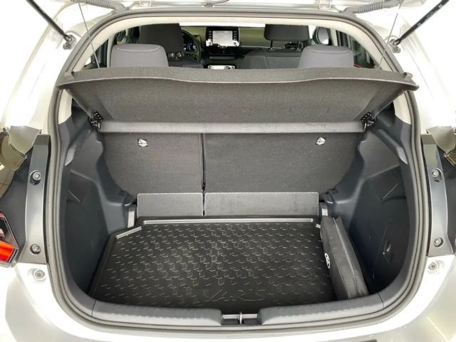 Toyota Yaris Hatchback Hybride Team D