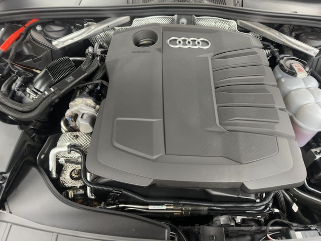 Audi A4 40 TDI Avant Quattro S-Line S-Tronic