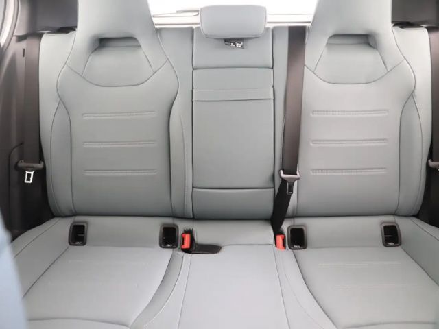 Mercedes-Benz A 220 4MATIC Progressive