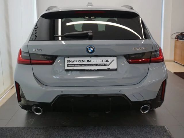 BMW 330 330e xDrive