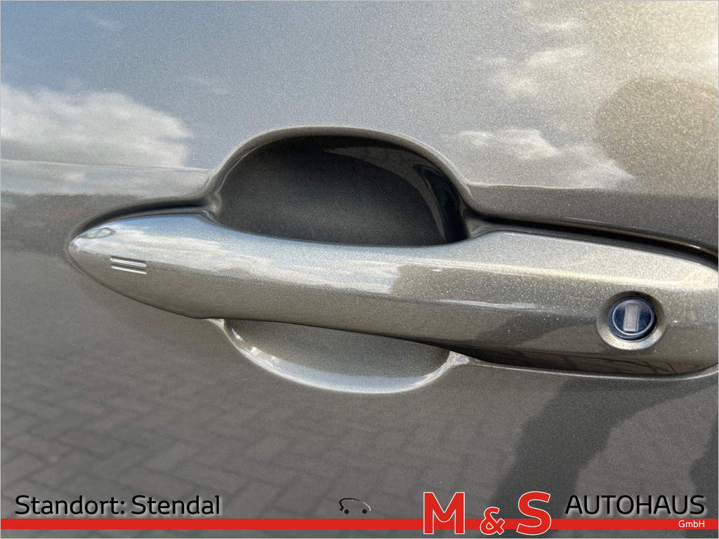 Toyota Yaris Cross 5-deurs Team D