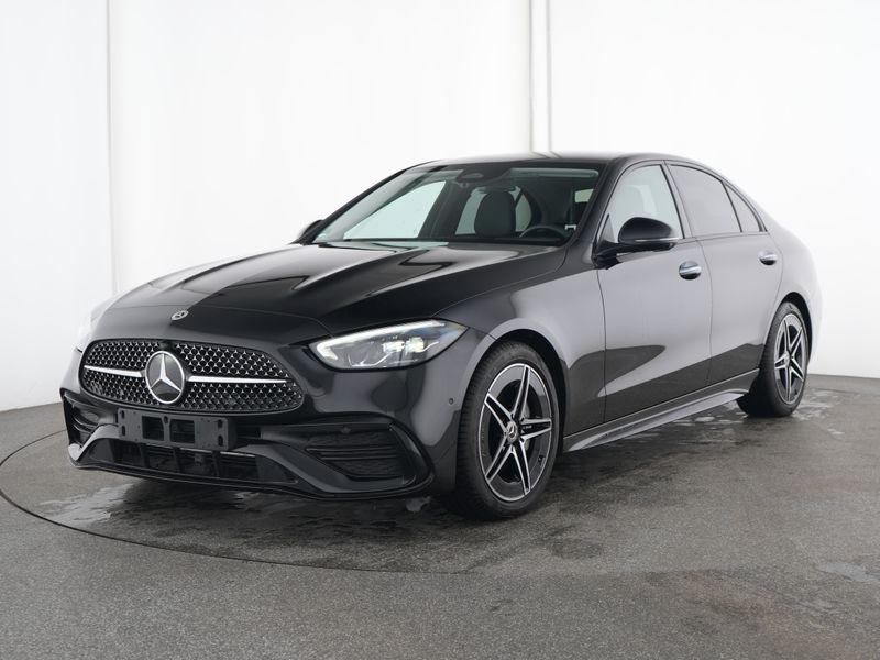Mercedes-Benz C 200 AMG Line Sedan