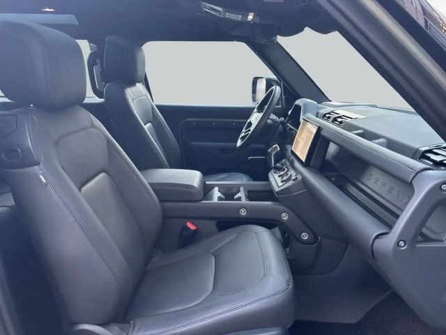 Land Rover Defender 90 D300 Dynamic HSE