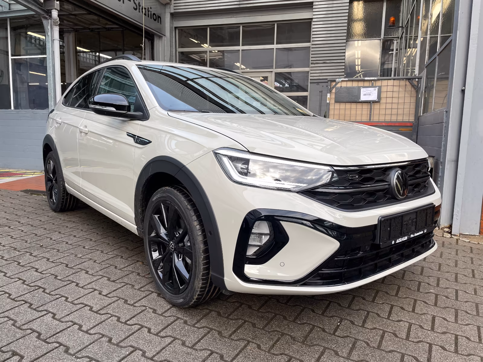 Volkswagen Taigo 1.0 TSI DSG R-Line