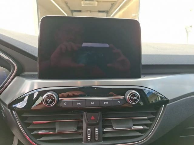 Ford Kuga Plug in Hybrid Titanium X