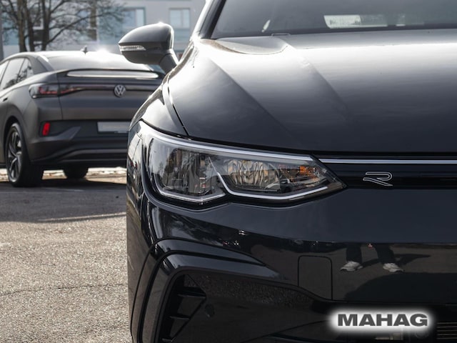 Volkswagen Golf 2.0 TSI DSG Golf VIII R-Line