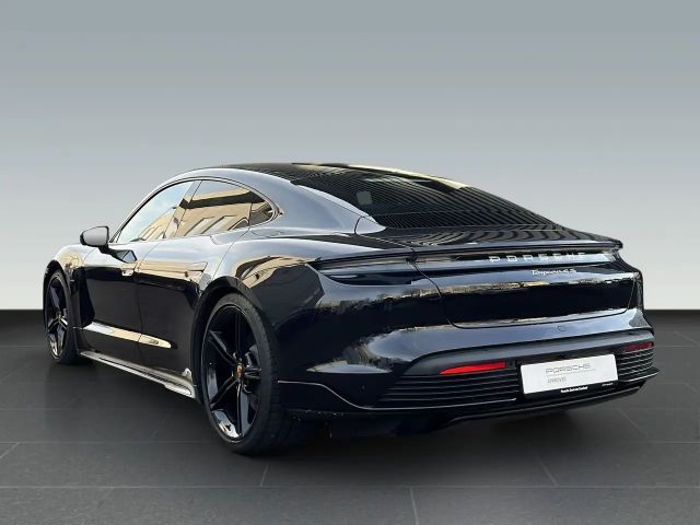 Porsche Taycan 4S