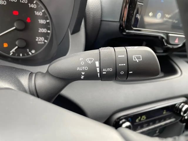 Mazda 2 Hybrid 04 1.5L 116ps AT WD CENTRE-LINE