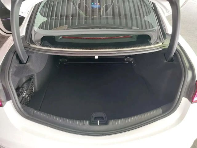 Mercedes-Benz CLE 200 AVANTGARDE Coupé