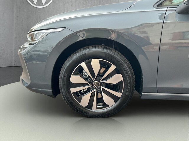 Volkswagen Golf 1.5 eTSI DSG Golf VIII