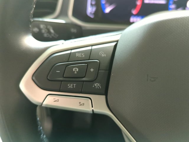 Volkswagen T-Roc 1.0 l TSI LED KLIMA