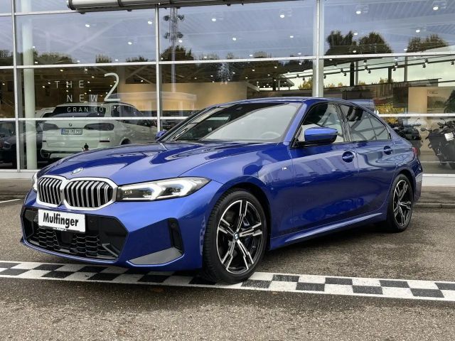 BMW 330 330i M-Sport Sedan xDrive