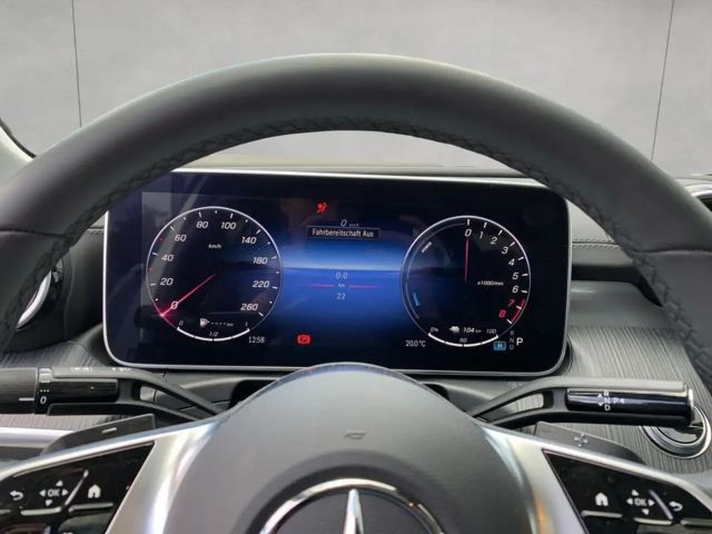 Mercedes-Benz C 300 Sedan