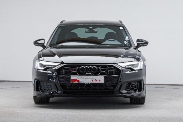 Audi S6 Avant Quattro