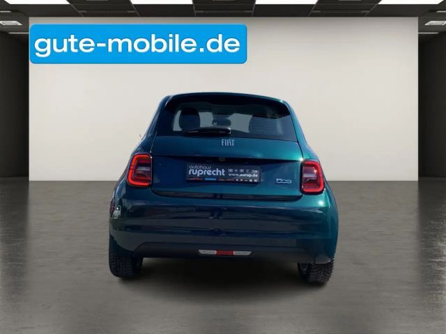 Fiat 500 Action