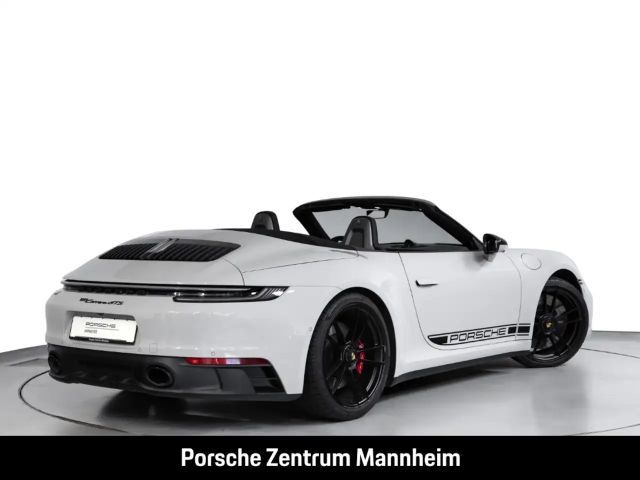 Porsche 992 Cabrio GTS
