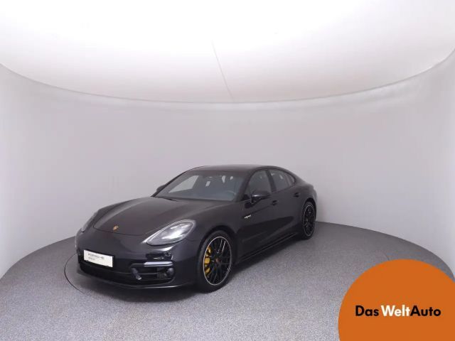 Porsche Panamera E-Hybrid S Turbo