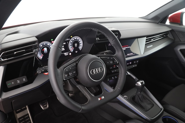 Audi A3 30 TFSI S-Line Sportback