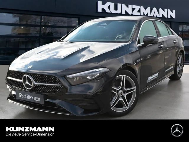 Mercedes-Benz A 180 AMG Line