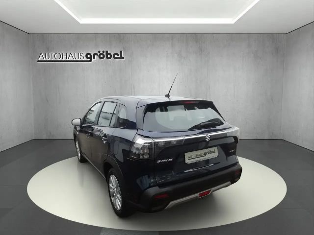 Suzuki S-Cross Hybrid