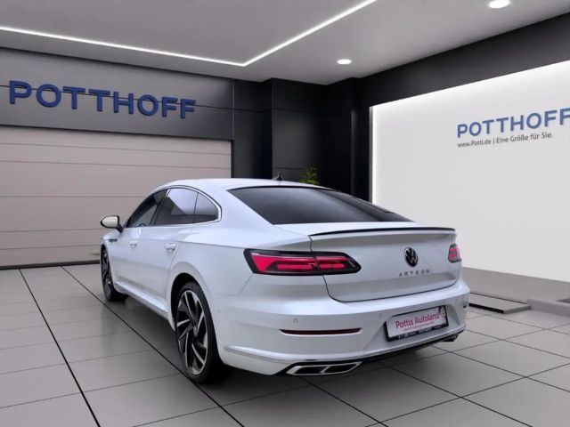 Volkswagen Arteon 2.0 TSI DSG R-Line