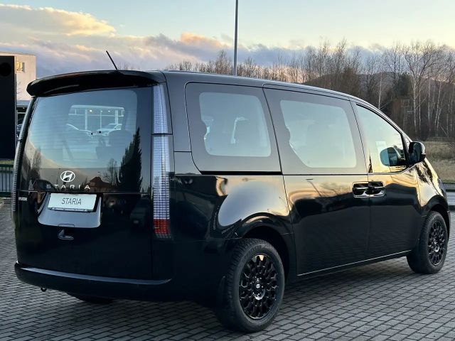 Hyundai Staria Trend
