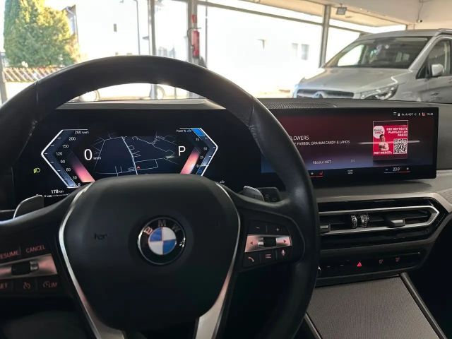 BMW 320 320d Touring xDrive