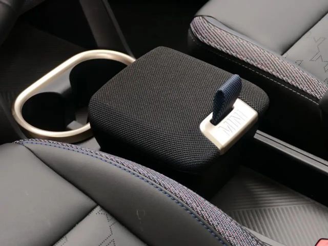 MINI Countryman E PANO | HUD | CAMERA  |