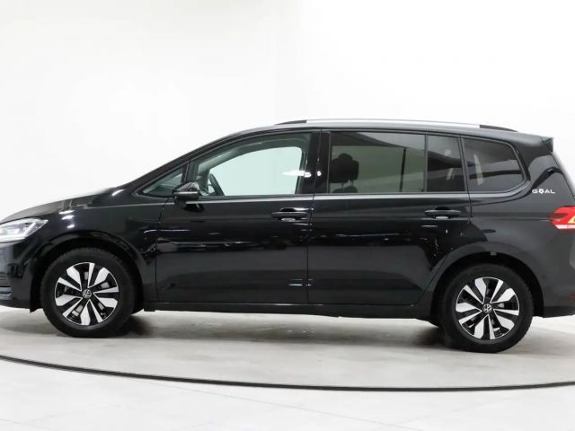 Volkswagen Touran 1.5 TSI DSG