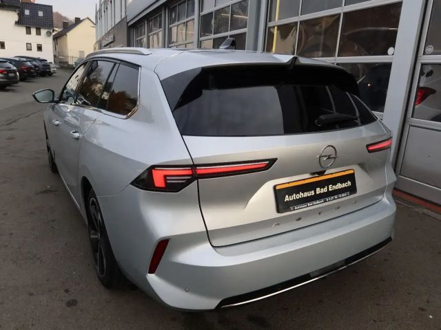 Opel Astra Elegance Sports Tourer