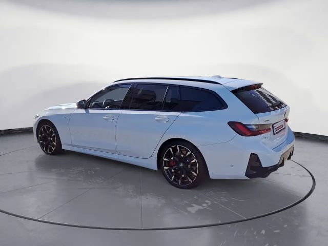 BMW 320 320d M-Sport Touring xDrive