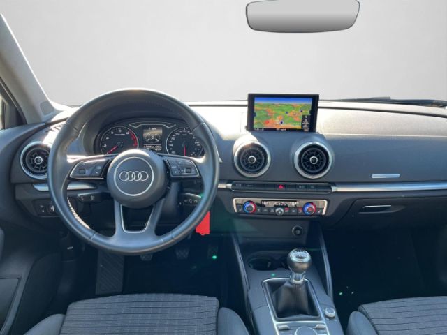 Audi A3 35 TFSI Sedan Sport