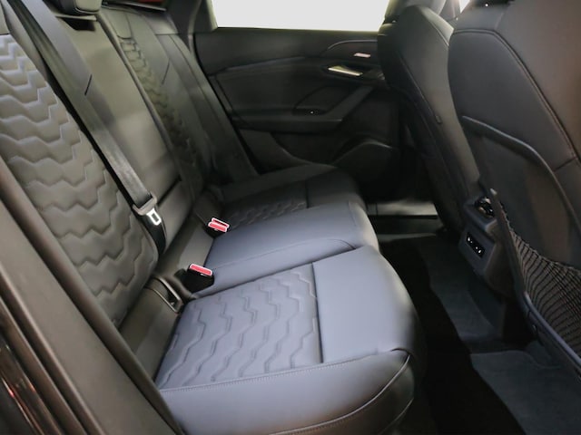 Audi A6 e-tron Avant Quattro