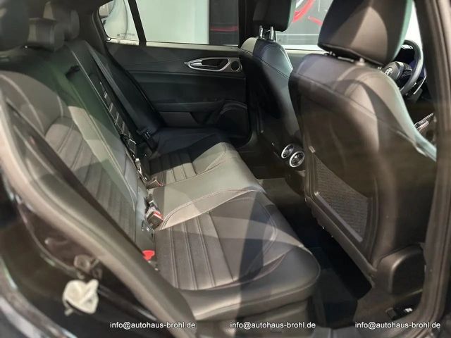 Alfa Romeo Giulia Q4