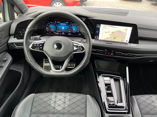 Volkswagen Golf R-Line Variant