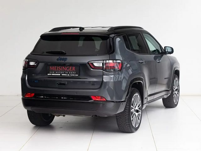 Jeep Compass 4xe Summit