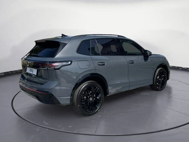 Volkswagen Tiguan 4Motion R-Line