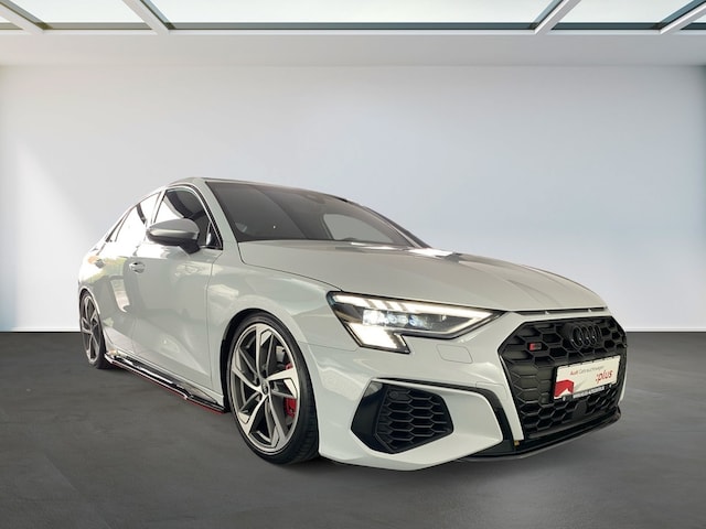 Audi S3 Quattro S-Tronic Sedan