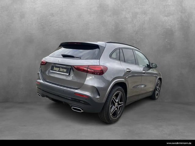 Mercedes-Benz GLA 200 AMG Line
