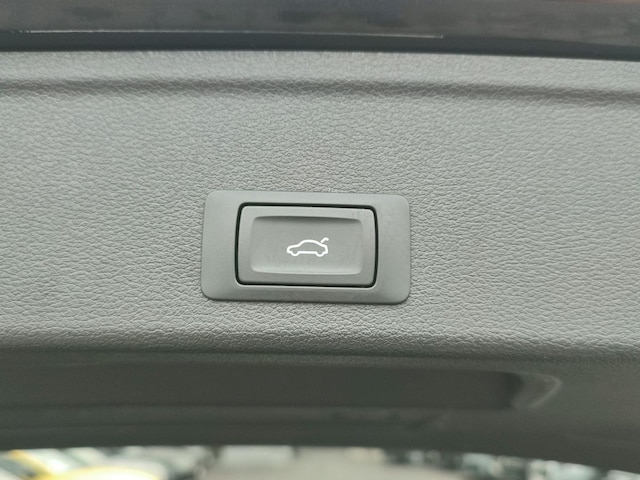 Audi A4 35 TFSI Avant S-Line