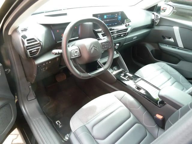 Citroën C4 PureTech Shine