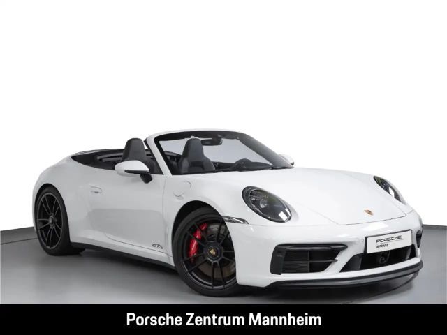 Porsche 992 Cabrio Carrera GTS