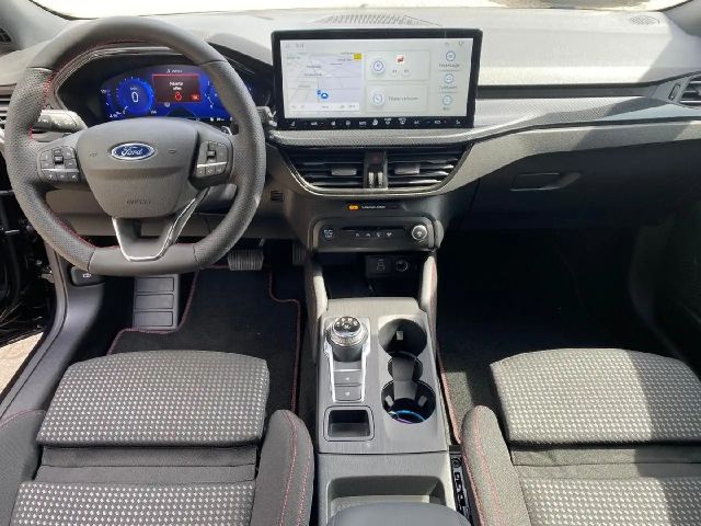 Ford Focus ST Line Wagon