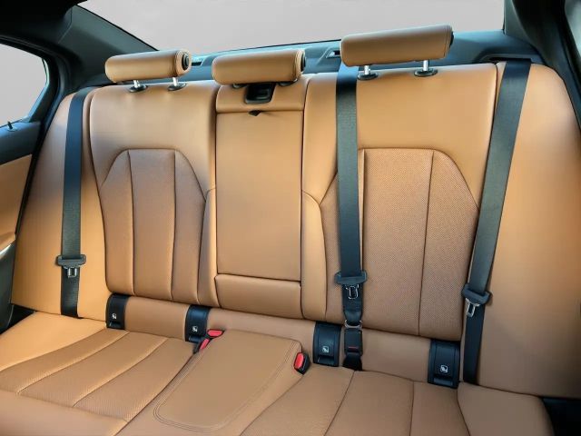 BMW 330 330i M-Sport Sedan