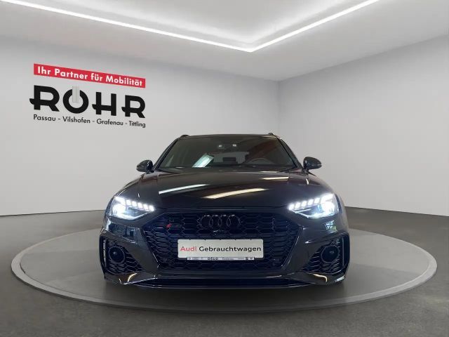 Audi RS4 Avant Quattro