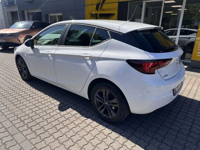 Opel Astra Edition