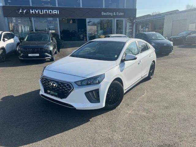 Hyundai Ioniq 1.6 Hybrid Plug-in Style