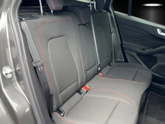 Ford Focus ST Line Wagon