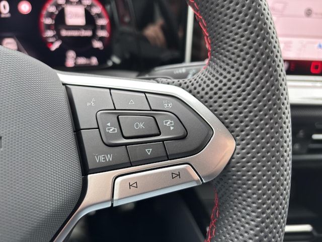 Volkswagen Golf 2.0 TSI DSG GTI