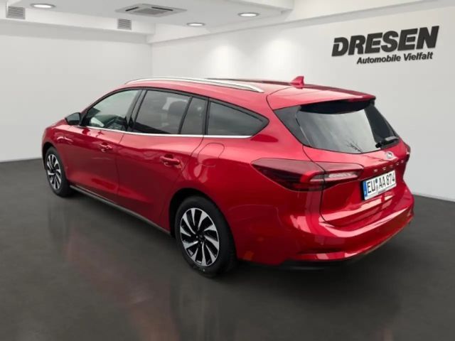 Ford Focus Titanium Wagon